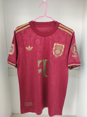 FC Bayern München 125 Jahre Trikot