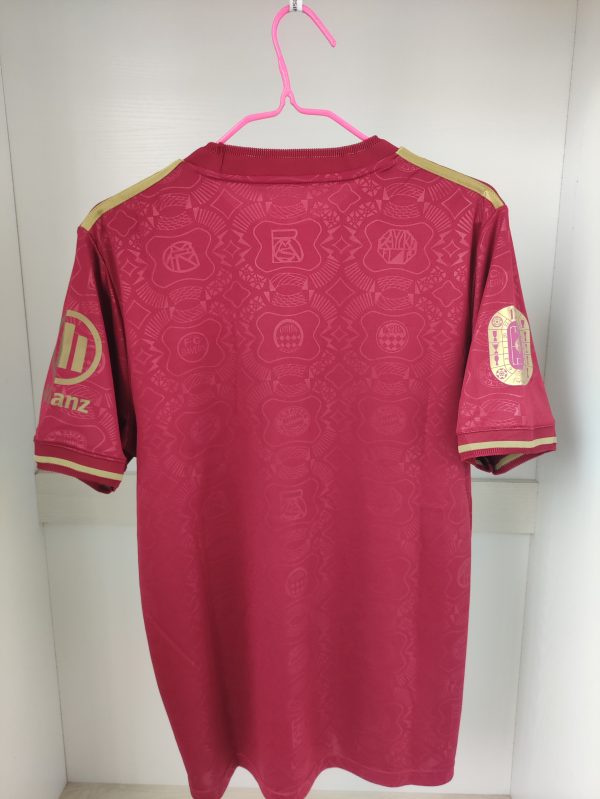 FC Bayern München 125 Jahre Trikot – Bild 2